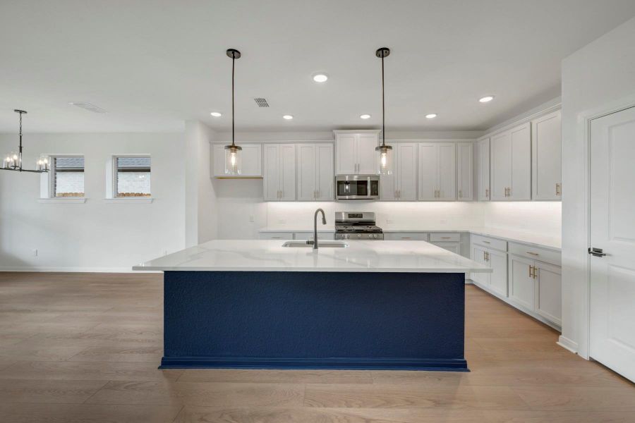 Furnished interior view inside a new home in Beacon Point at Lago Mar 50’ Homesites, Texas City (Image 8).