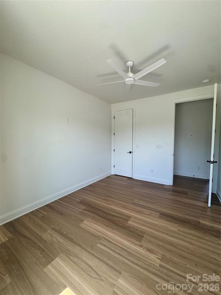 Spacious, unfurnished interior of a new home in , Charlotte (Image 6).