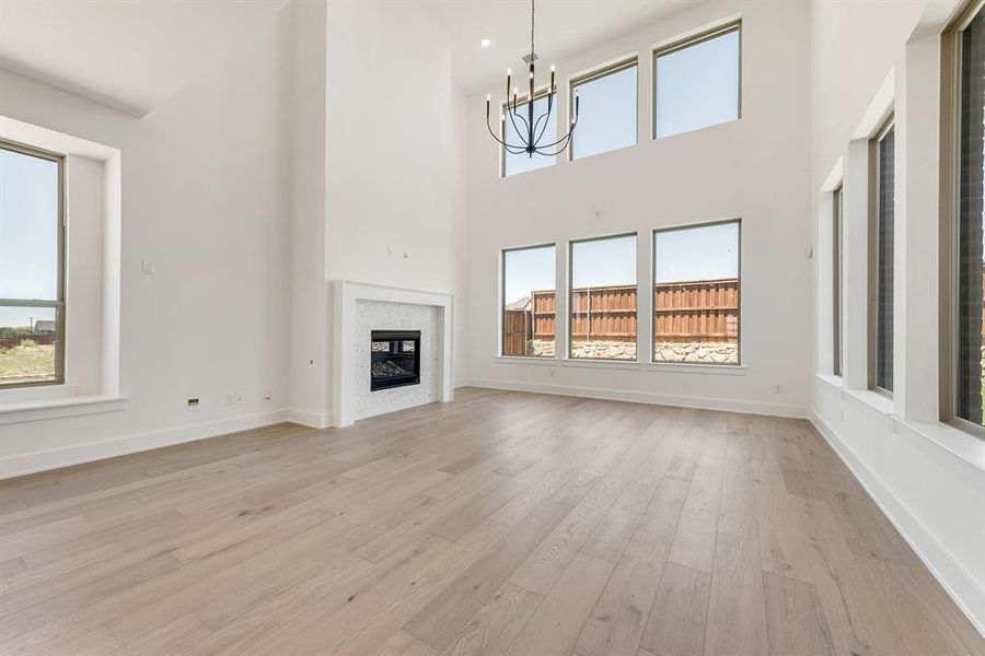 Spacious, unfurnished interior of a new home in The Homestead - 62', Rockwall (Image 28).