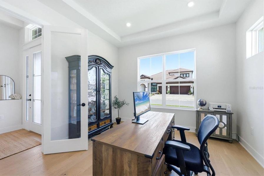 Furnished interior view inside a new home in , Sarasota (Image 11).