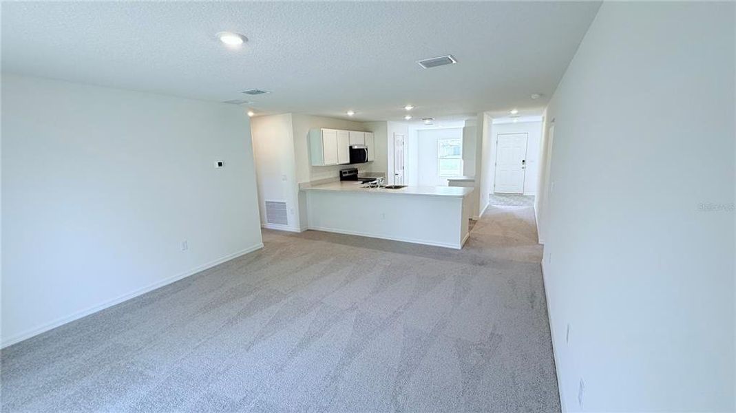 Spacious, unfurnished interior of a new home in Palm Coast, Palm Coast (Image 11).