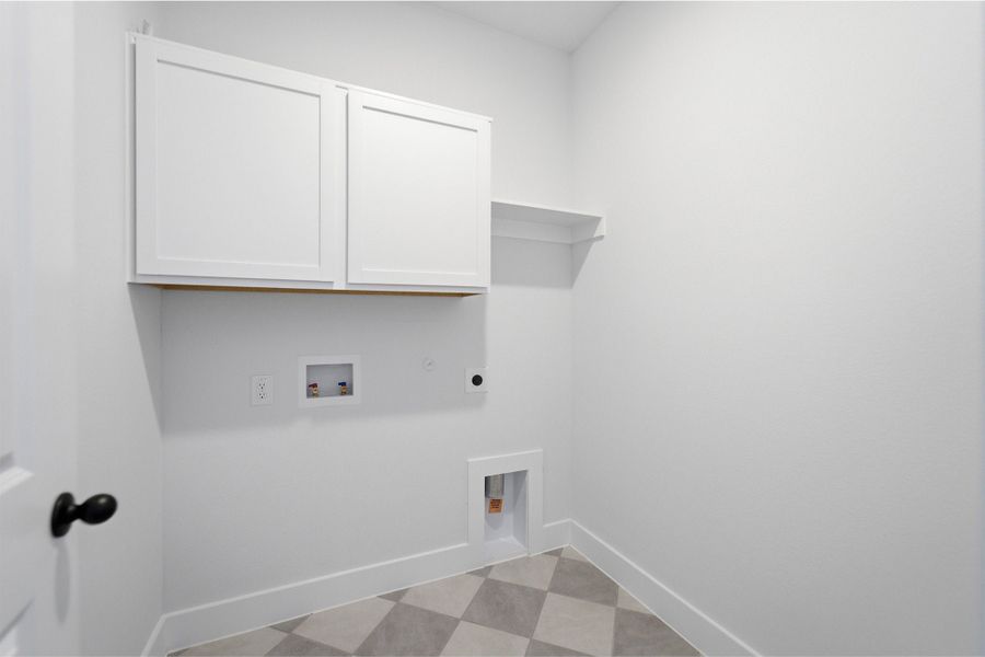 Spacious, unfurnished interior of a new home in Heartland, Heartland (Image 32). Spacious, unfurnished interior of a new home in Heartland, Heartland (Image 32).