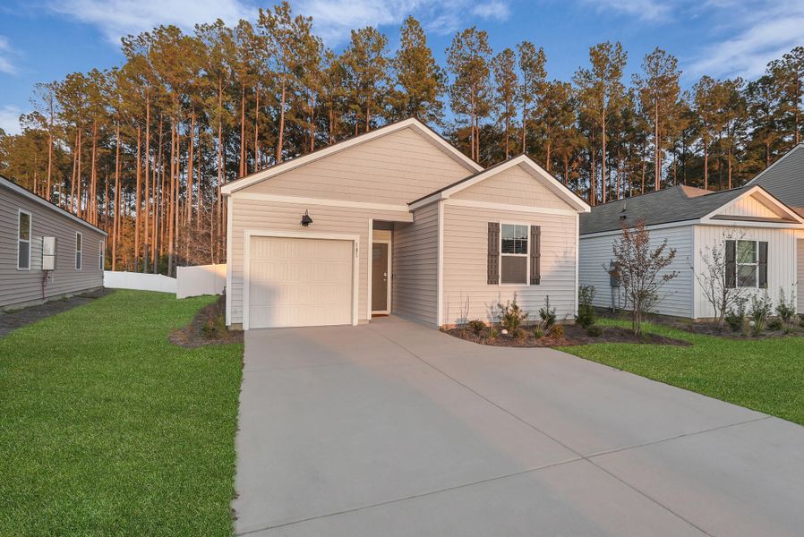 Front exterior of a new home in , Ridgeland, SC, highlighting curb appeal (Image 1). Front exterior of a new home in , Ridgeland, SC, highlighting curb appeal (Image 1).