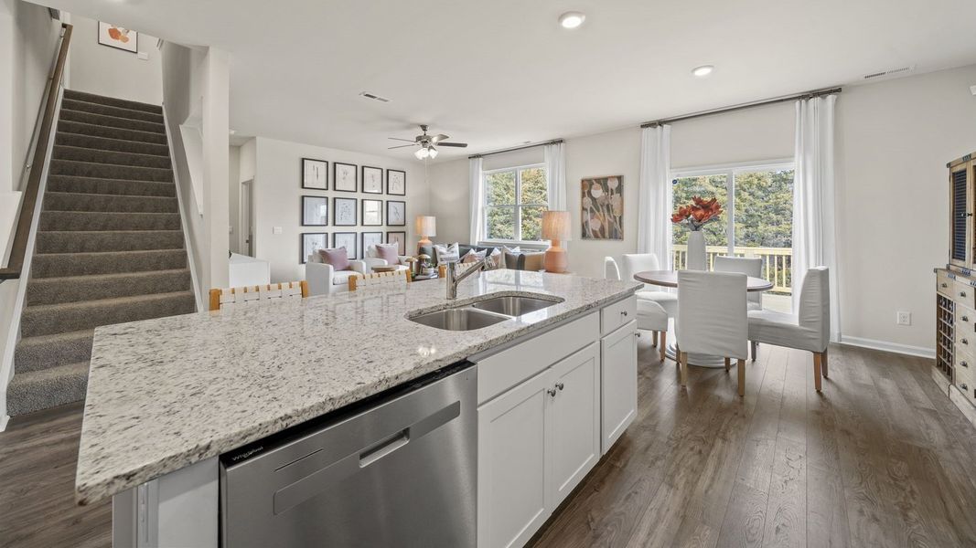 Furnished interior view inside a new home in Tooley Harbor, Elizabeth City (Image 11).