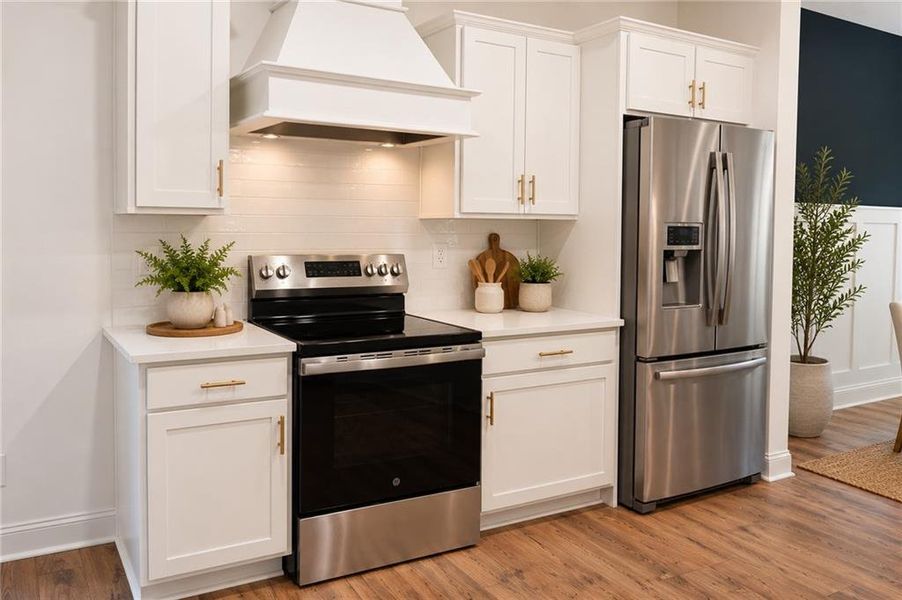 Furnished interior view inside a new home in , Villa Rica (Image 7).