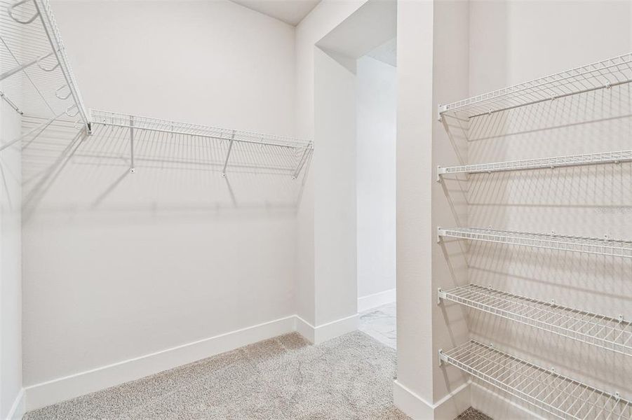 Spacious, unfurnished interior of a new home in North River Ranch – Garden Series, Parrish (Image 24).