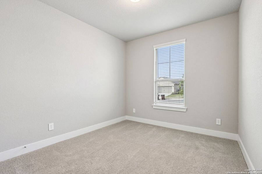 Spacious, unfurnished interior of a new home in Legendary Trails - Premier Series, Cibolo (Image 31).