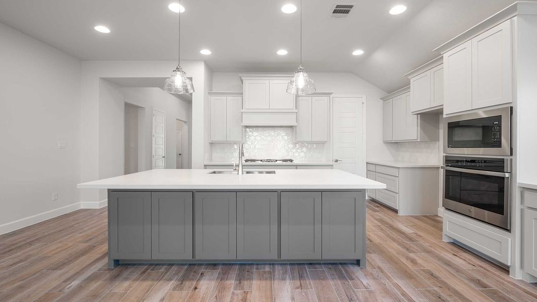 Furnished interior view inside a new home in Hillstead 50', Lavon (Image 9).