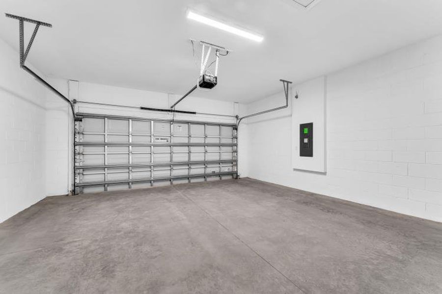 8374qwmhjl (1) 8374qwmhjl (1)