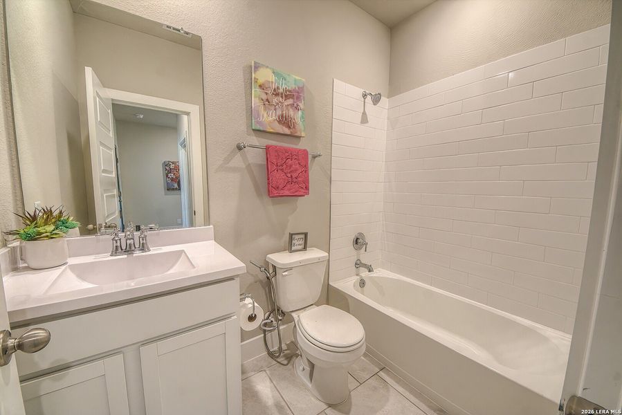 Furnished interior view inside a new home in Brookstone Creek, San Antonio (Image 11).