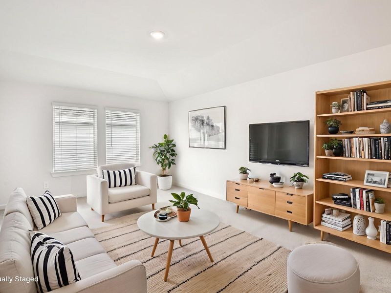 Furnished interior view inside a new home in Stewart's Ranch, Conroe (Image 11).