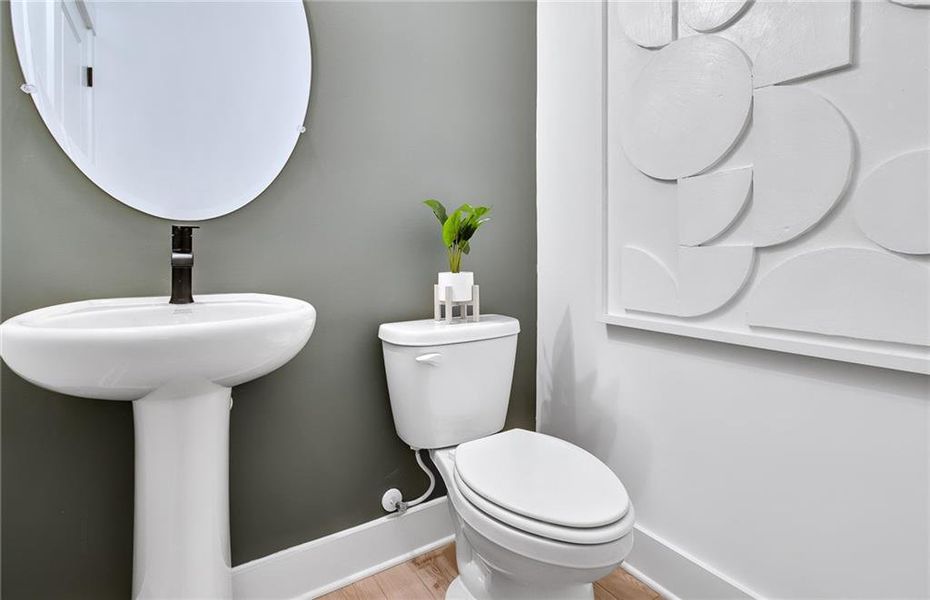 Image 29 of a home in Hunters Creek.