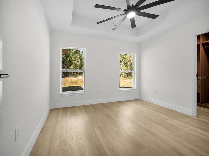 Spacious, unfurnished interior of a new home in , Ocklawaha (Image 20).