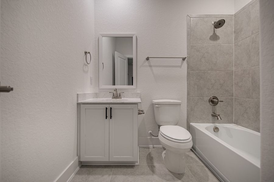 Image 41 of a home in Villamanta.