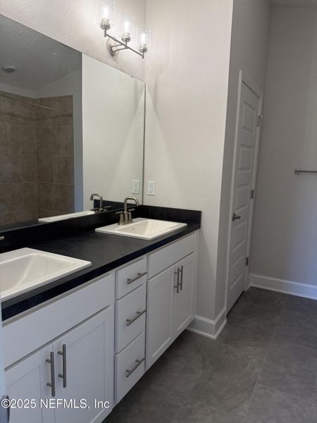 Furnished interior view inside a new home in Summerglen, Jacksonville (Image 9). Furnished interior view inside a new home in Summerglen, Jacksonville (Image 9).