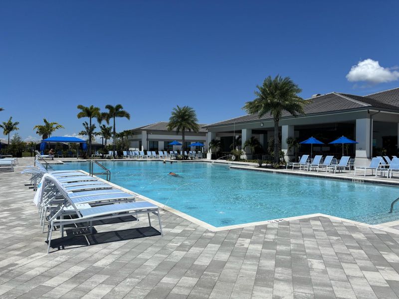 Valencia Walk Amenities Valencia Walk Amenities