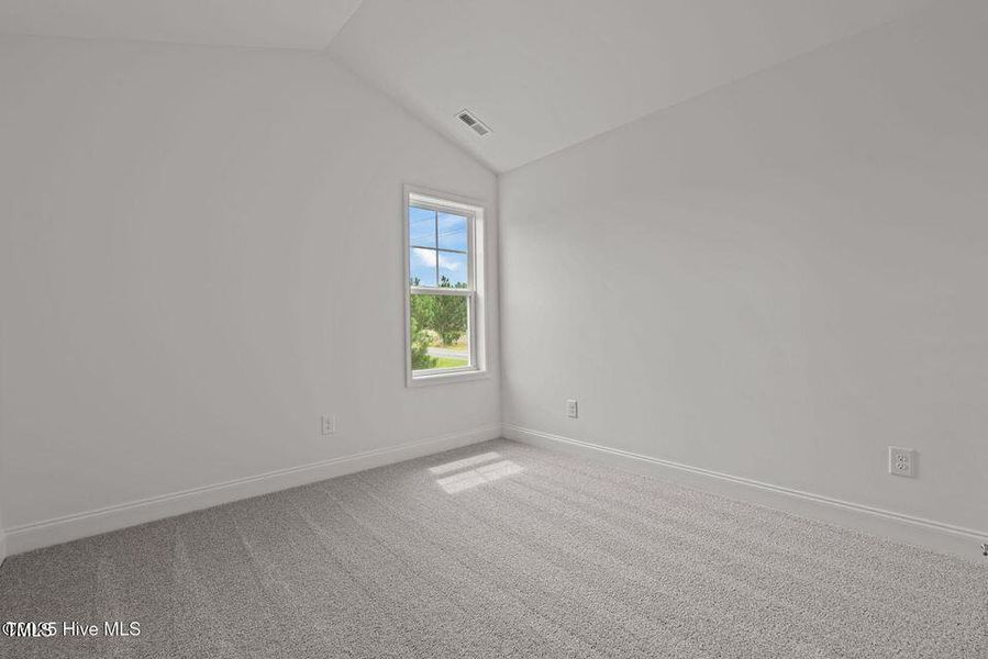 20250812151251060321000000-o