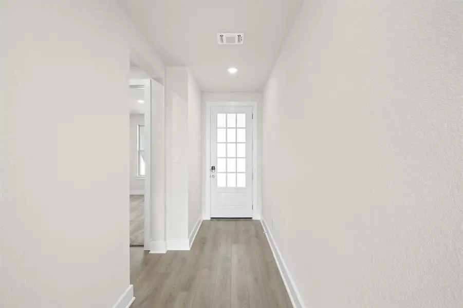 11761 Edgewood- Entry-1