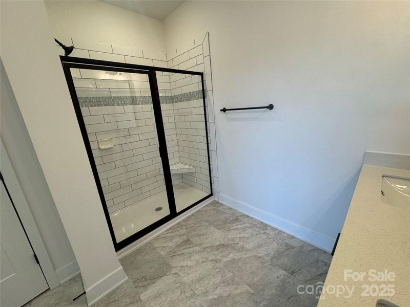 Spacious, unfurnished interior of a new home in Kerns Ridge, Salisbury (Image 23).