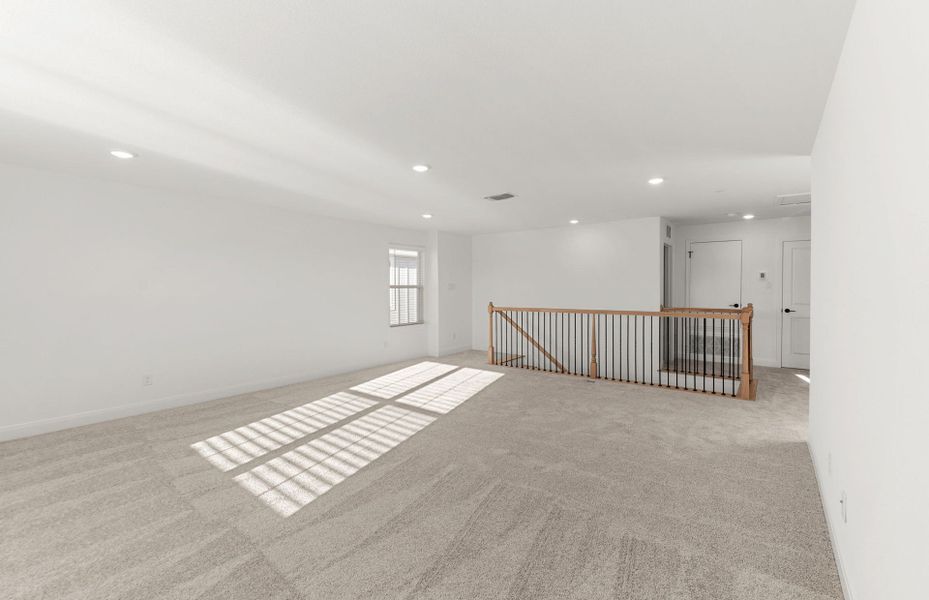 Spacious, unfurnished interior of a new home in Patterson Ranch, Georgetown (Image 31).