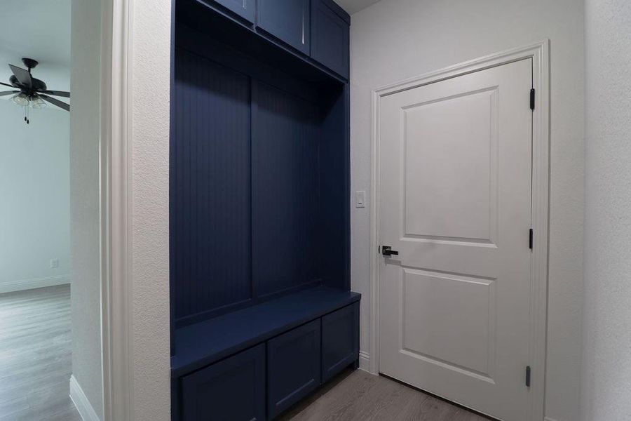 Furnished interior view inside a new home in , Fort Worth (Image 10). Furnished interior view inside a new home in , Fort Worth (Image 10).