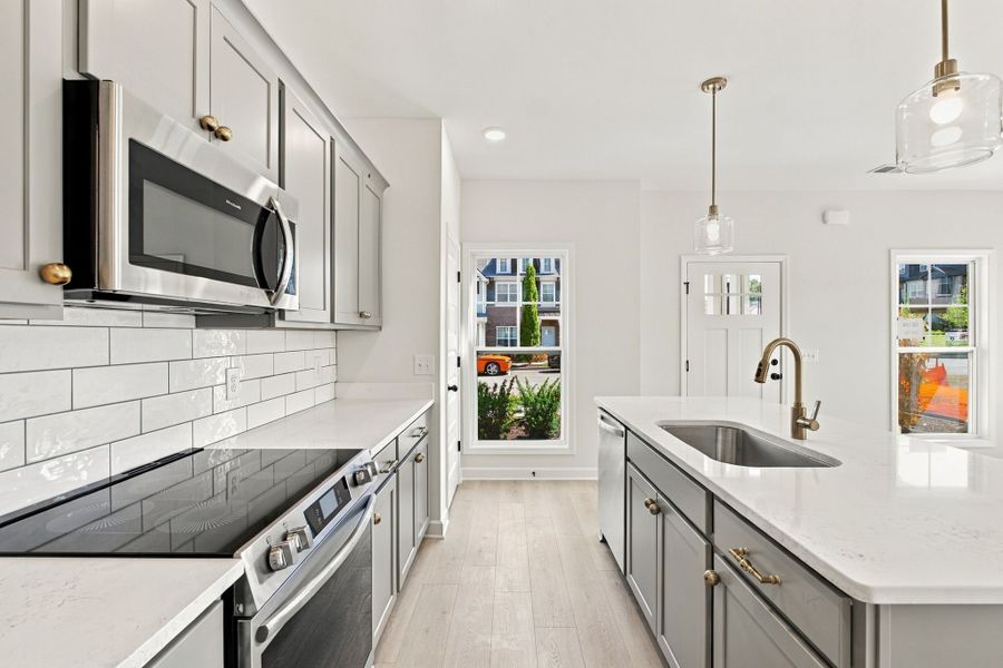 Designer Kitchen in a Hendersonville TN Designer Kitchen in a Hendersonville TN