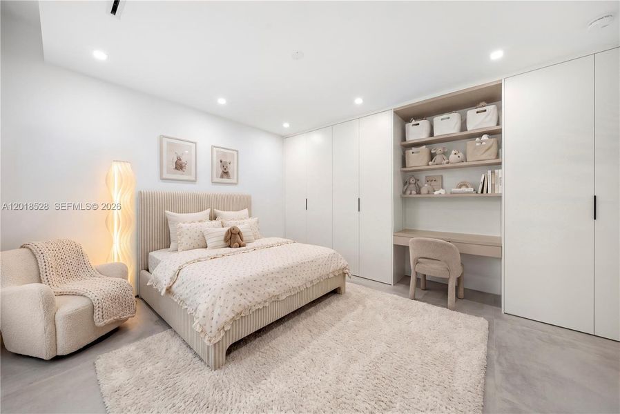 Furnished interior view inside a new home in , North Miami (Image 39).