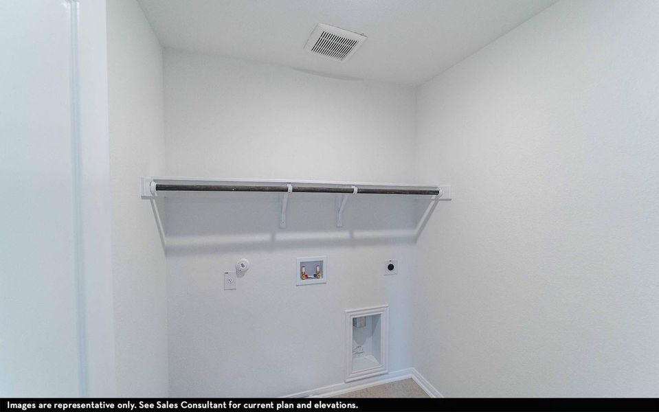 Spacious, unfurnished interior of a new home in Caney Mills, Conroe (Image 10).