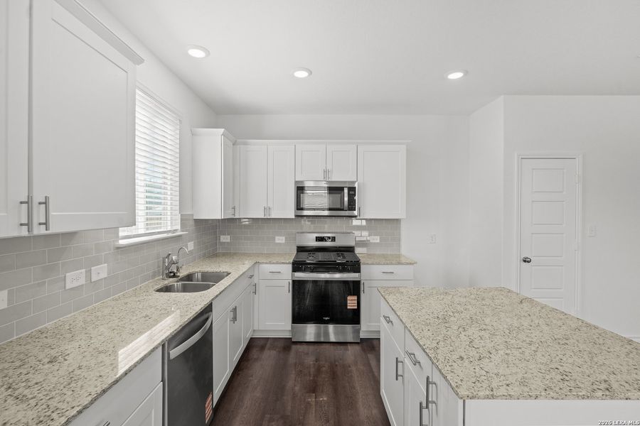 Furnished interior view inside a new home in Davis Ranch, San Antonio (Image 7).