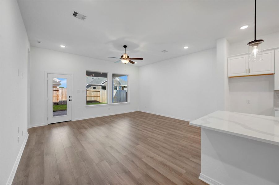 Spacious, unfurnished interior of a new home in Escondido 45’ Homesites, Magnolia (Image 23).