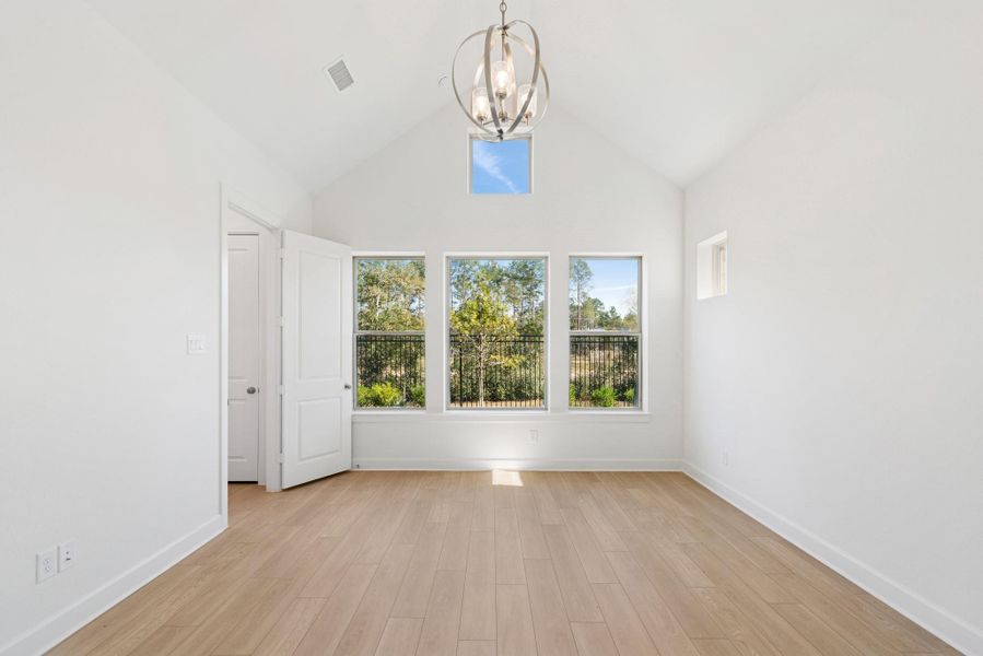 Spacious, unfurnished interior of a new home in ARTAVIA 45' Homesites, Conroe (Image 11).