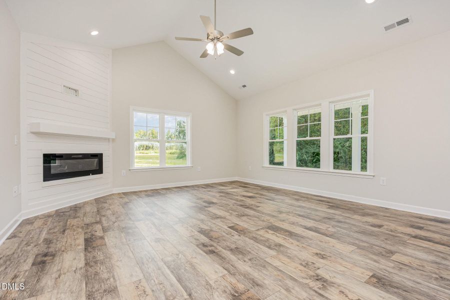 006_cj4a0829-edit_193 006_cj4a0829-edit_193