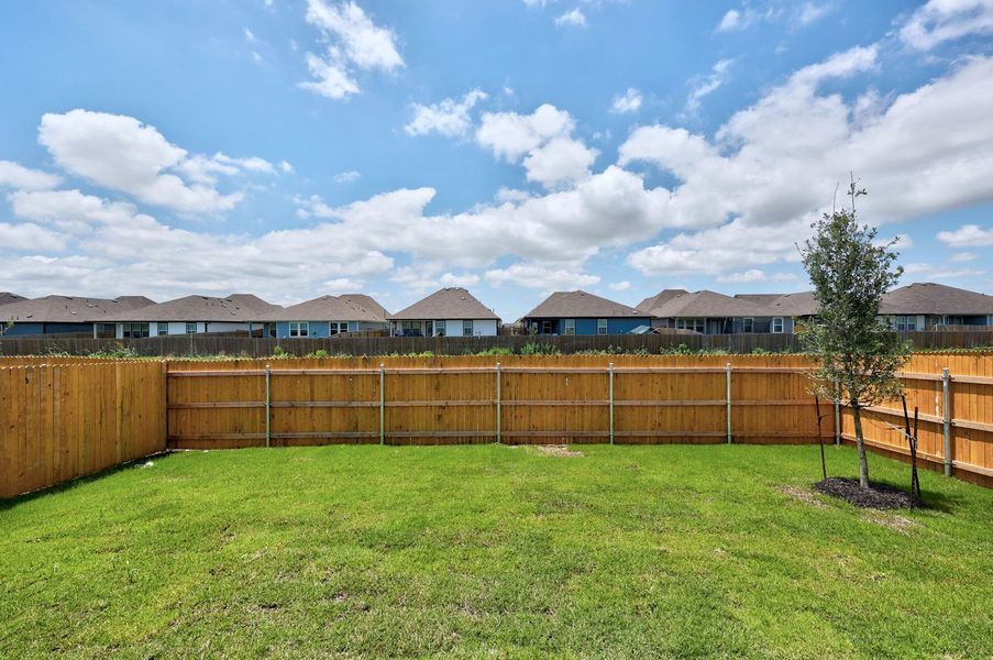 Exterior details and patio area of a home in Prairie Winds, Hutto (Image 3).
