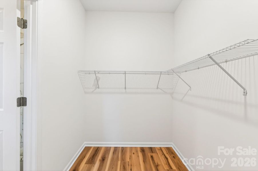 Spacious, unfurnished interior of a new home in , Shelby (Image 31).