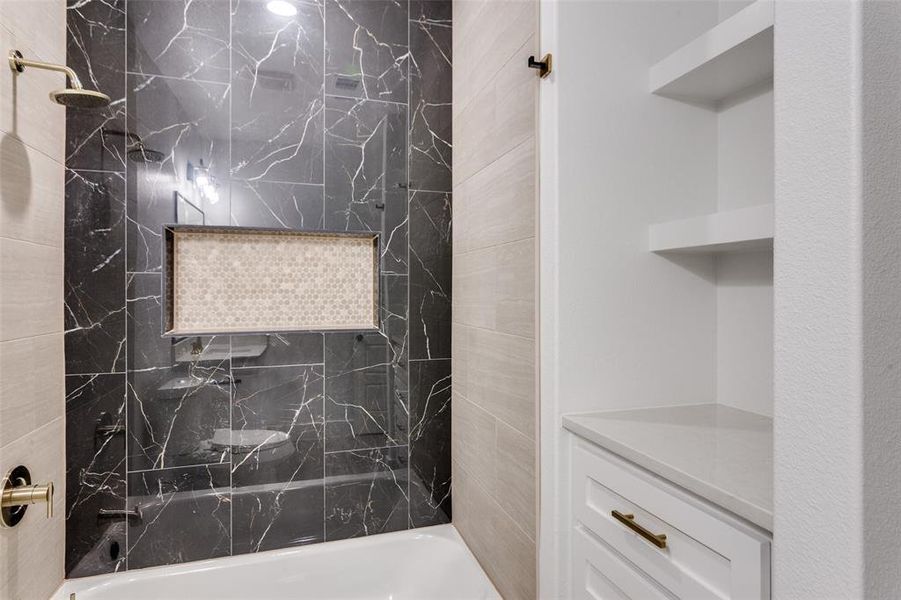 Image 24 of a home in .