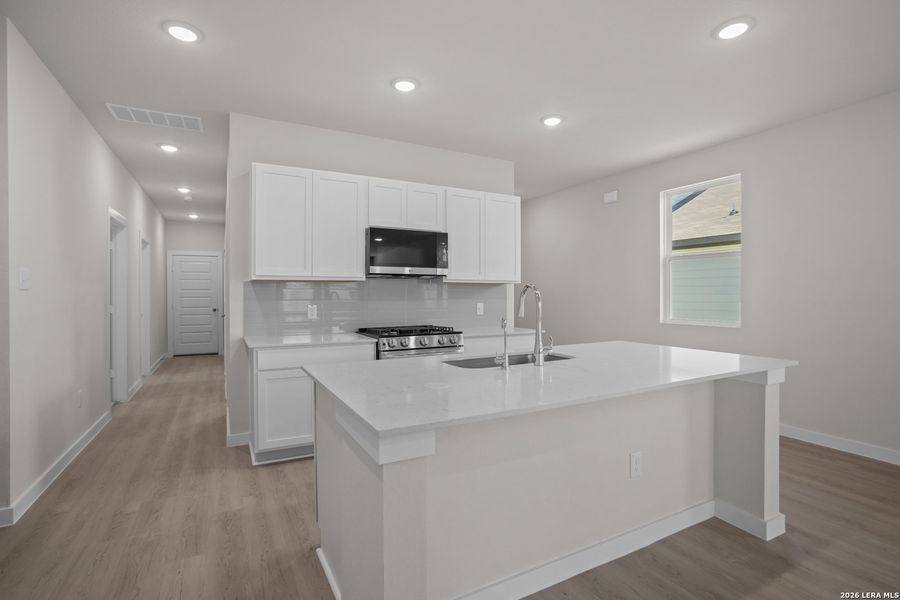 Furnished interior view inside a new home in Mesa Vista, San Antonio (Image 8).