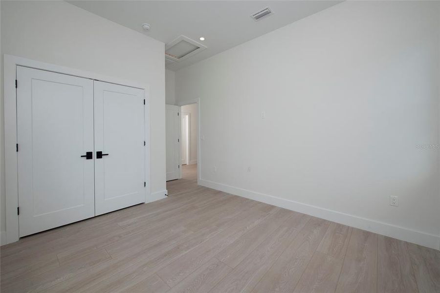 Spacious, unfurnished interior of a new home in , St. Petersburg (Image 24). Spacious, unfurnished interior of a new home in , St. Petersburg (Image 24).
