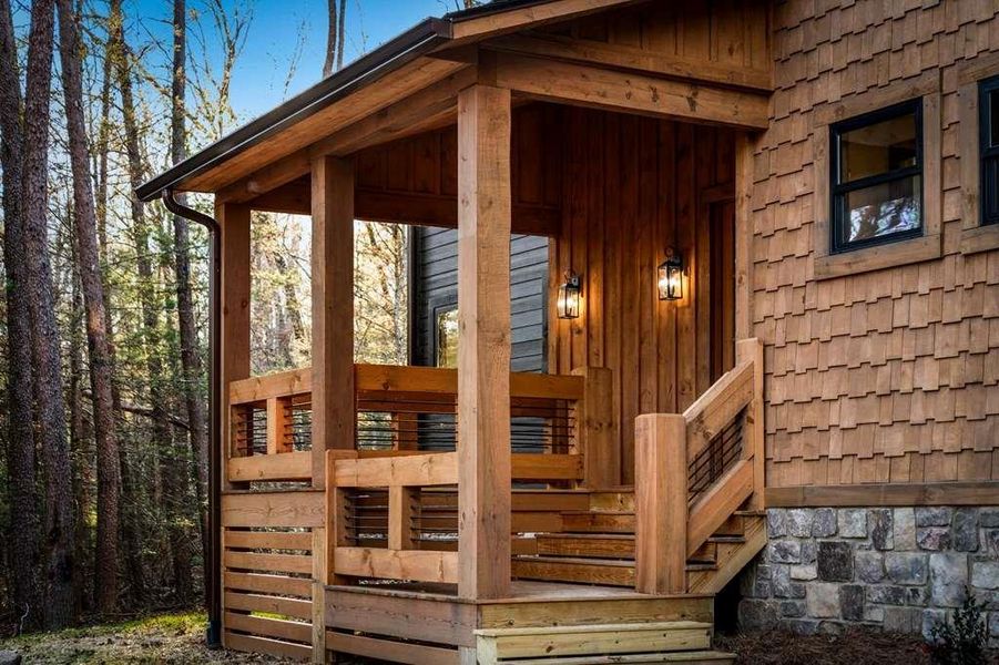 Exterior details and patio area of a home in , McCaysville (Image 33).