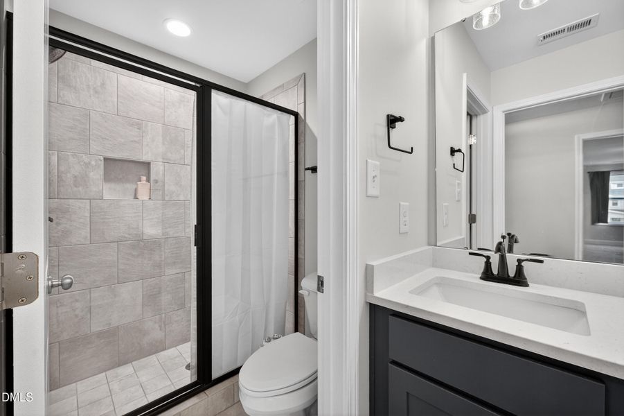 27 -35 waverly pond ln, interior 27 -35 waverly pond ln, interior