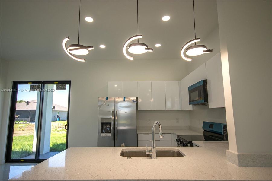 Image 47 of a home in .