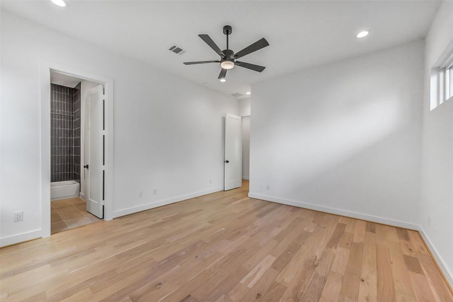 Spacious, unfurnished interior of a new home in , Houston (Image 35). Spacious, unfurnished interior of a new home in , Houston (Image 35).