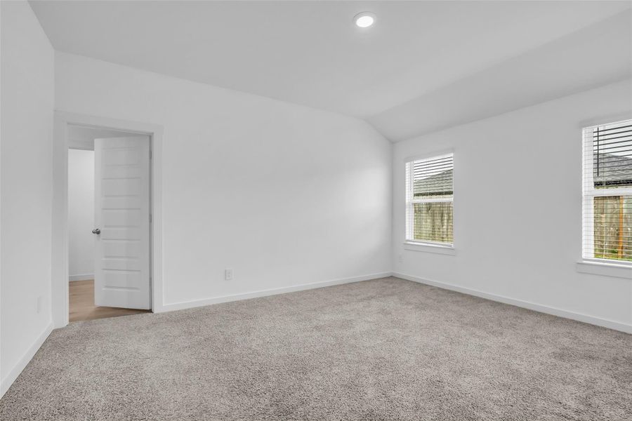 Spacious, unfurnished interior of a new home in , Fulshear (Image 26). Spacious, unfurnished interior of a new home in , Fulshear (Image 26).