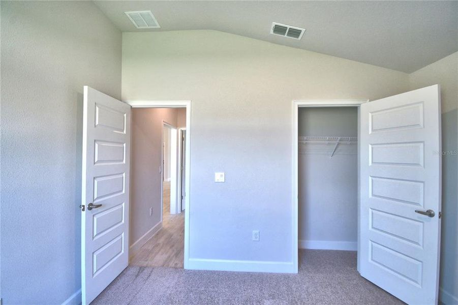 Spacious, unfurnished interior of a new home in , Auburndale (Image 37).