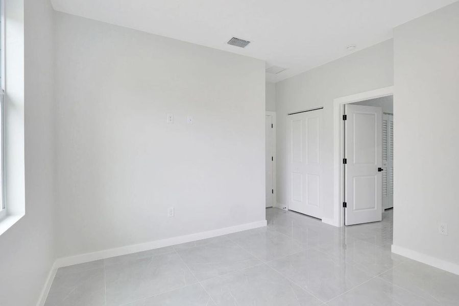 13-web-or-mls-P1793358