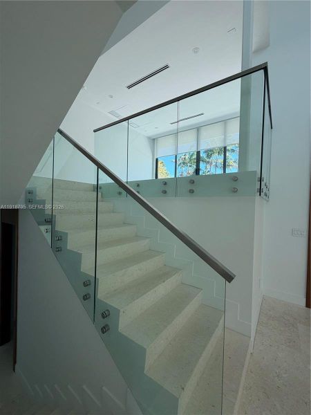 Image 19 of a home in .