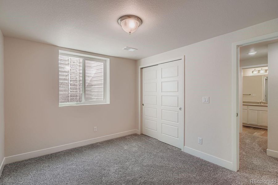 Spacious, unfurnished interior of a new home in Buffalo Highlands – Commerce City, Commerce City (Image 28).