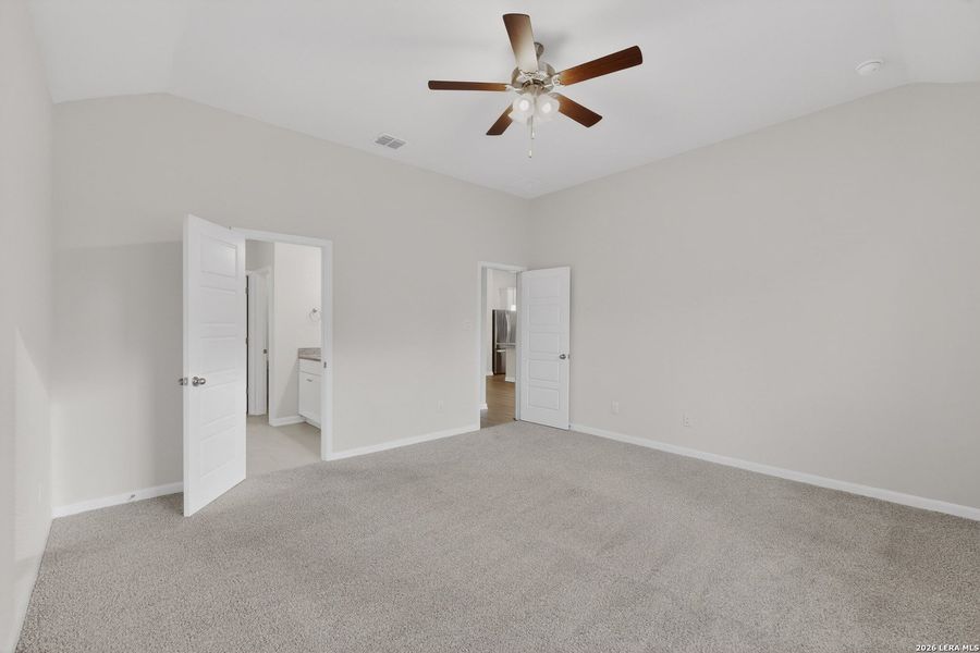 Spacious, unfurnished interior of a new home in Bricewood, San Antonio (Image 16). Spacious, unfurnished interior of a new home in Bricewood, San Antonio (Image 16).