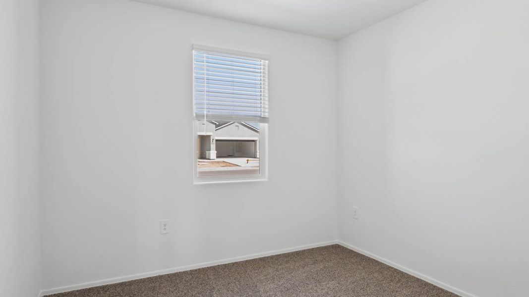 Spacious, unfurnished interior of a new home in Carlton Commons, Casa Grande (Image 27).