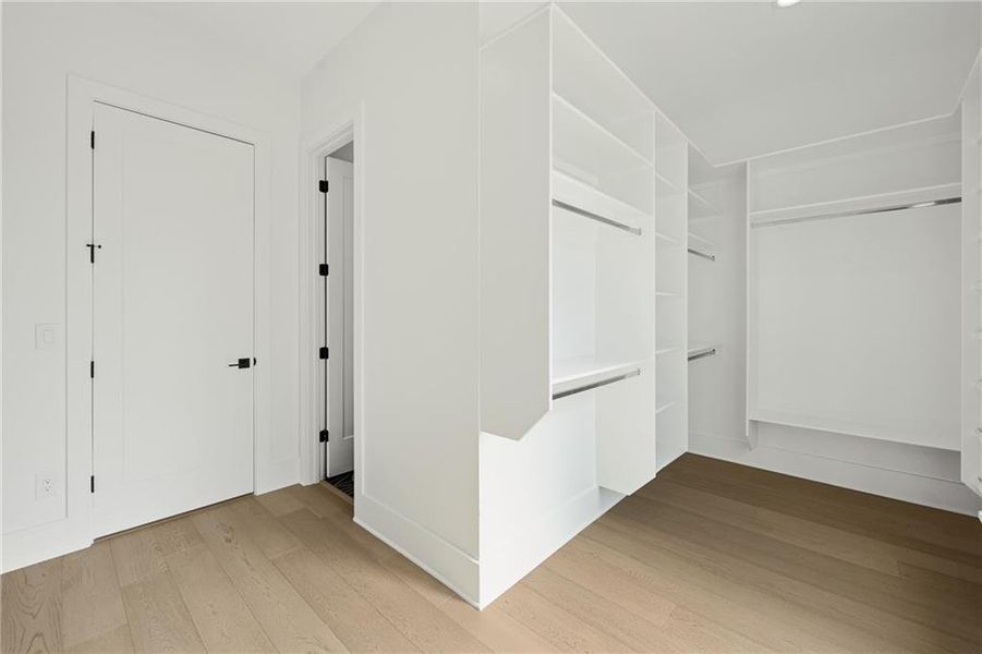 Spacious, unfurnished interior of a new home in , Sugar Hill (Image 40).