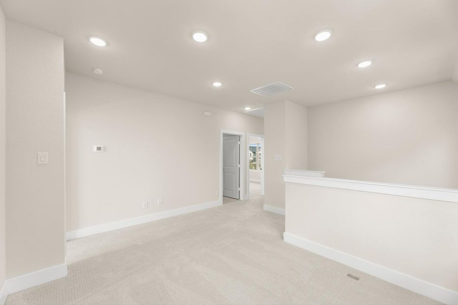 Spacious, unfurnished interior of a new home in Garden Collection at Union Park, Little Elm (Image 18).